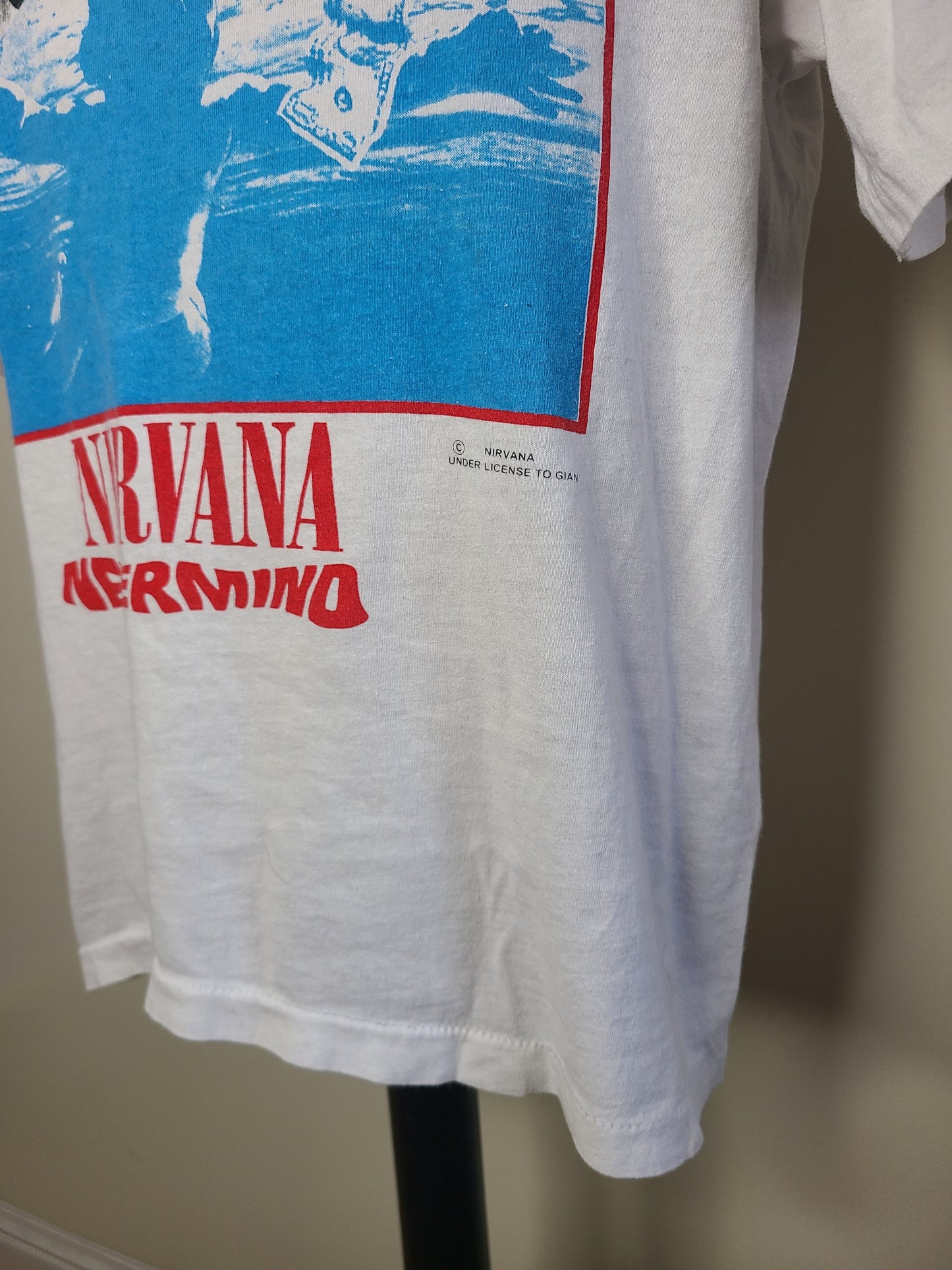 Nirvana Nevermind Tour Kurt Cobain 90s Style Modern Reprint Tee L