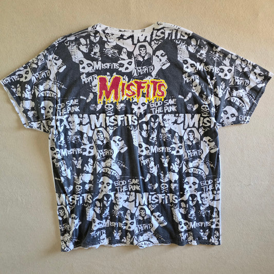 Misfits Overprint All Over Print Tee Screenprint Tshirt XXL Upcycled Hanes