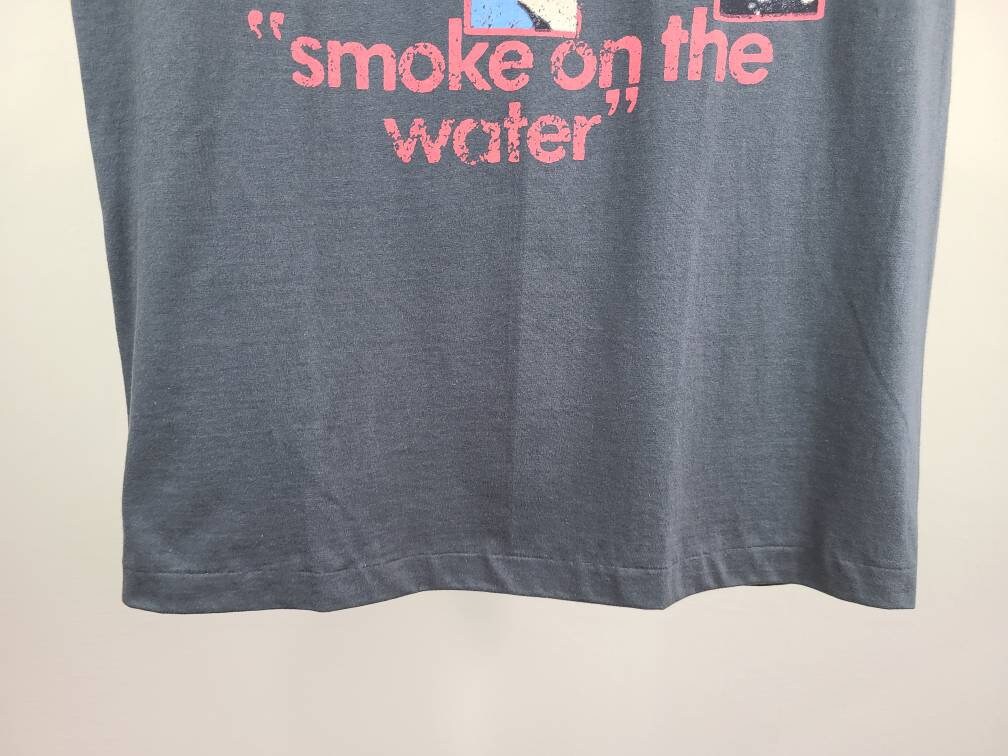 Deep Purple Smoke on the Water Retro Tee Faded Grey