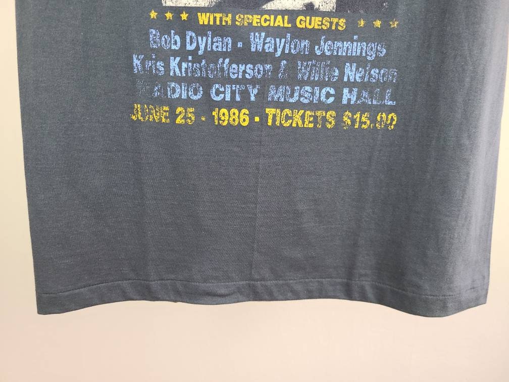 The Fabulous Johnny Cash Concert Tour Retro Tee T Shirt Medium Faded Grey