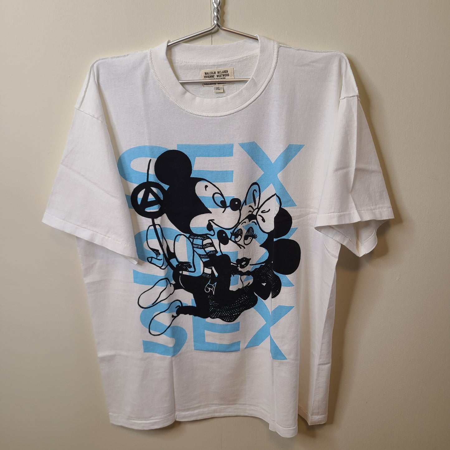 Mickey and Minnie Sex Cut & Sewn T shirt