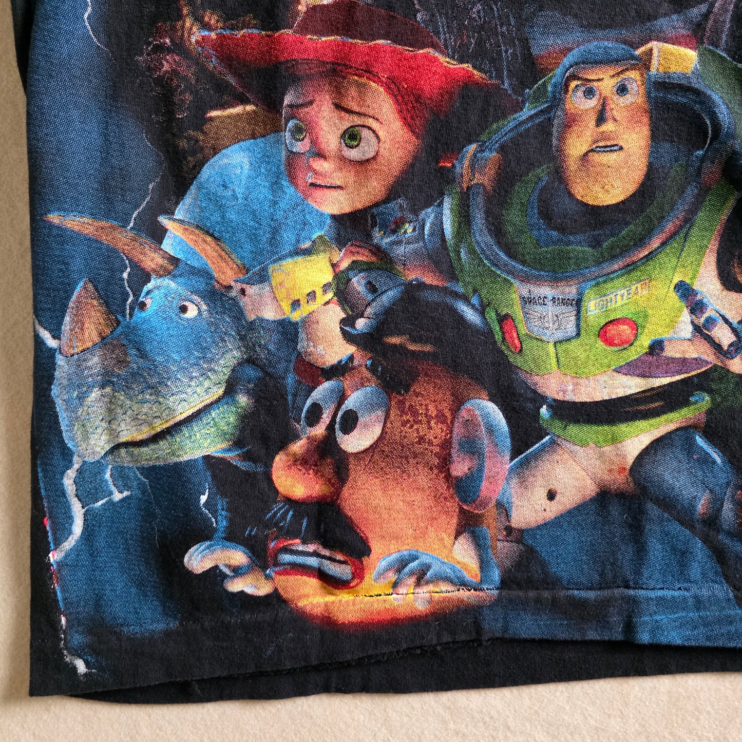 Chucky X Toy Story Mashup All Over Print Overprint OVP Tee Tshirt Large Black