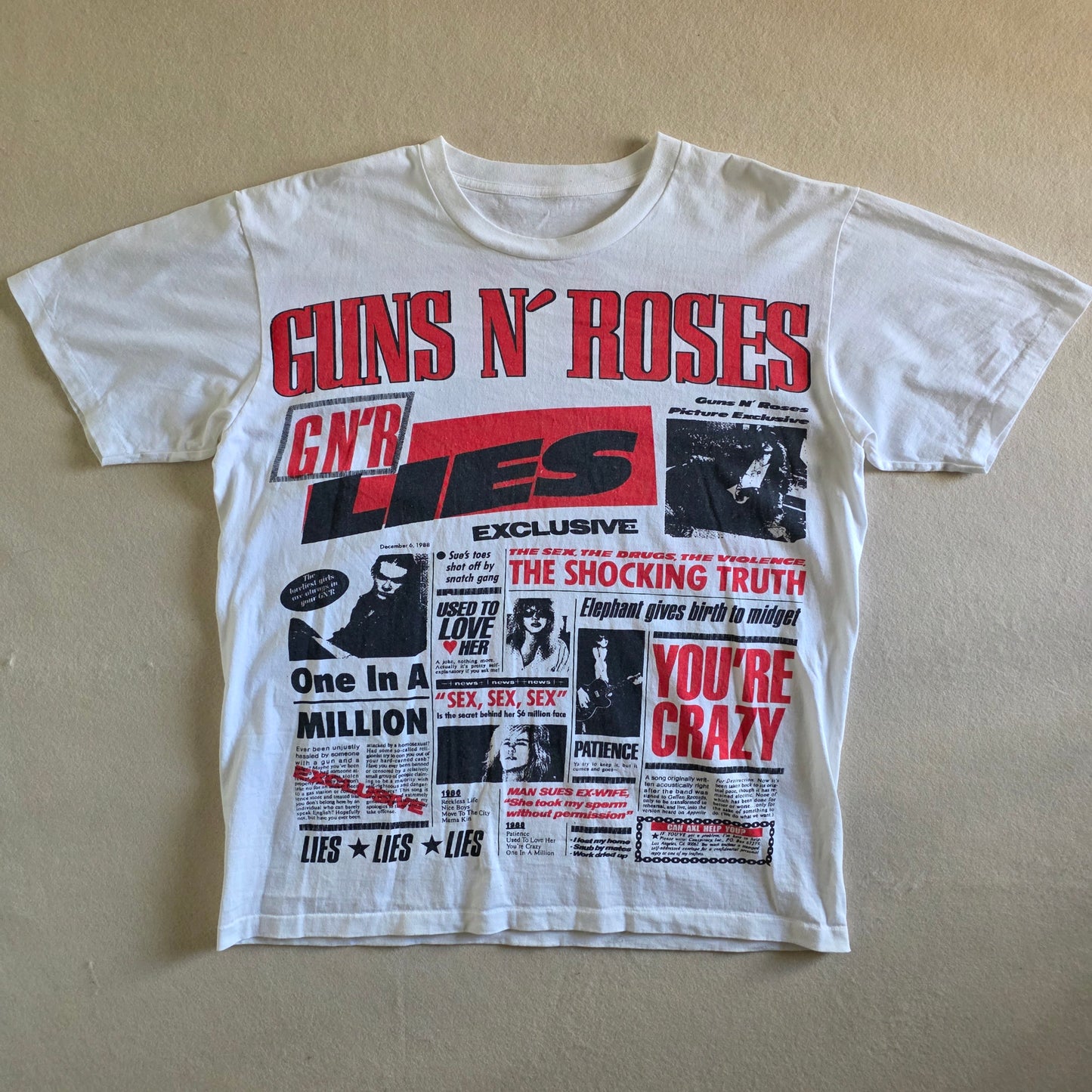 Guns N Roses GNR Newspaper Overprint All Over Print Tee Tshirt XXL