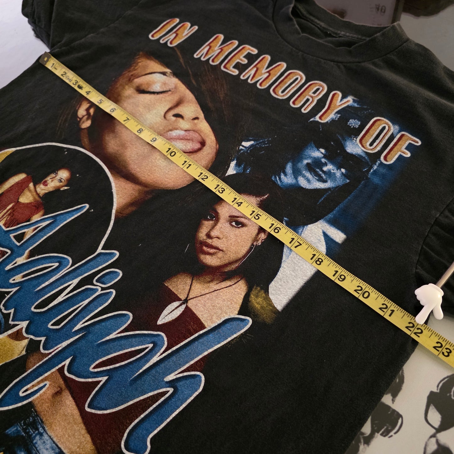 Aaliyah Memorial One In Million Graphic Tee Tshirt Large L Faded Black