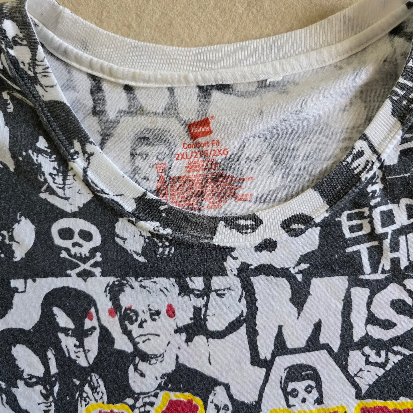 Misfits Overprint All Over Print Tee Screenprint Tshirt XXL Upcycled Hanes
