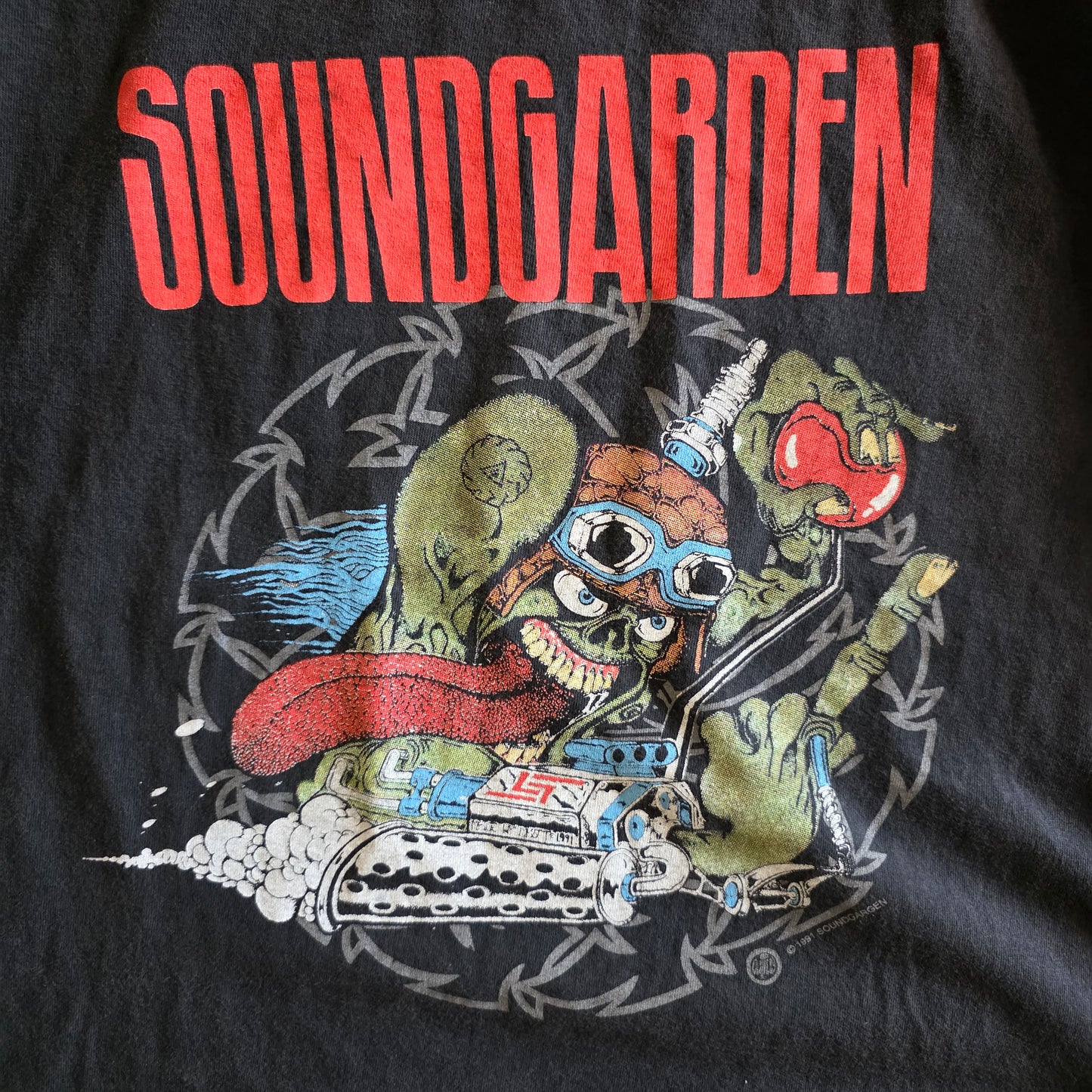 Soundgarden Badmotorfinger 1991 Tour Print Tshirt Faded Black Large