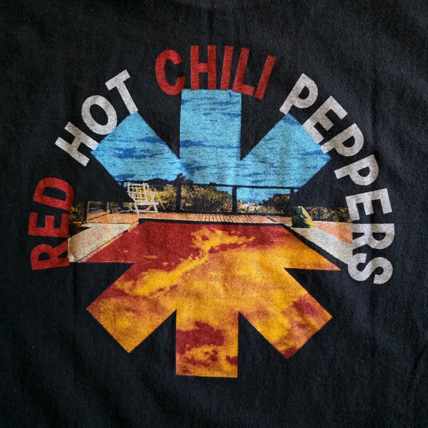Red Hot Chili Peppers Big Print All Over Print Graphic Tee Tshirt L