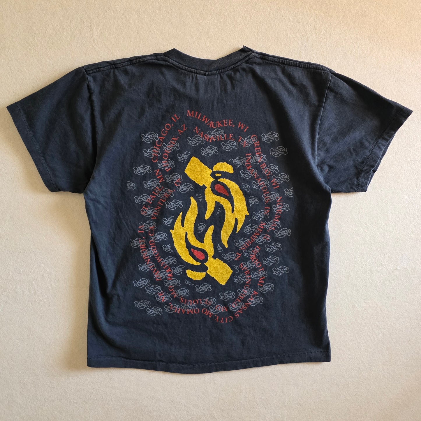 Soundgarden Badmotorfinger 1991 Tour Print Tshirt Faded Black Large