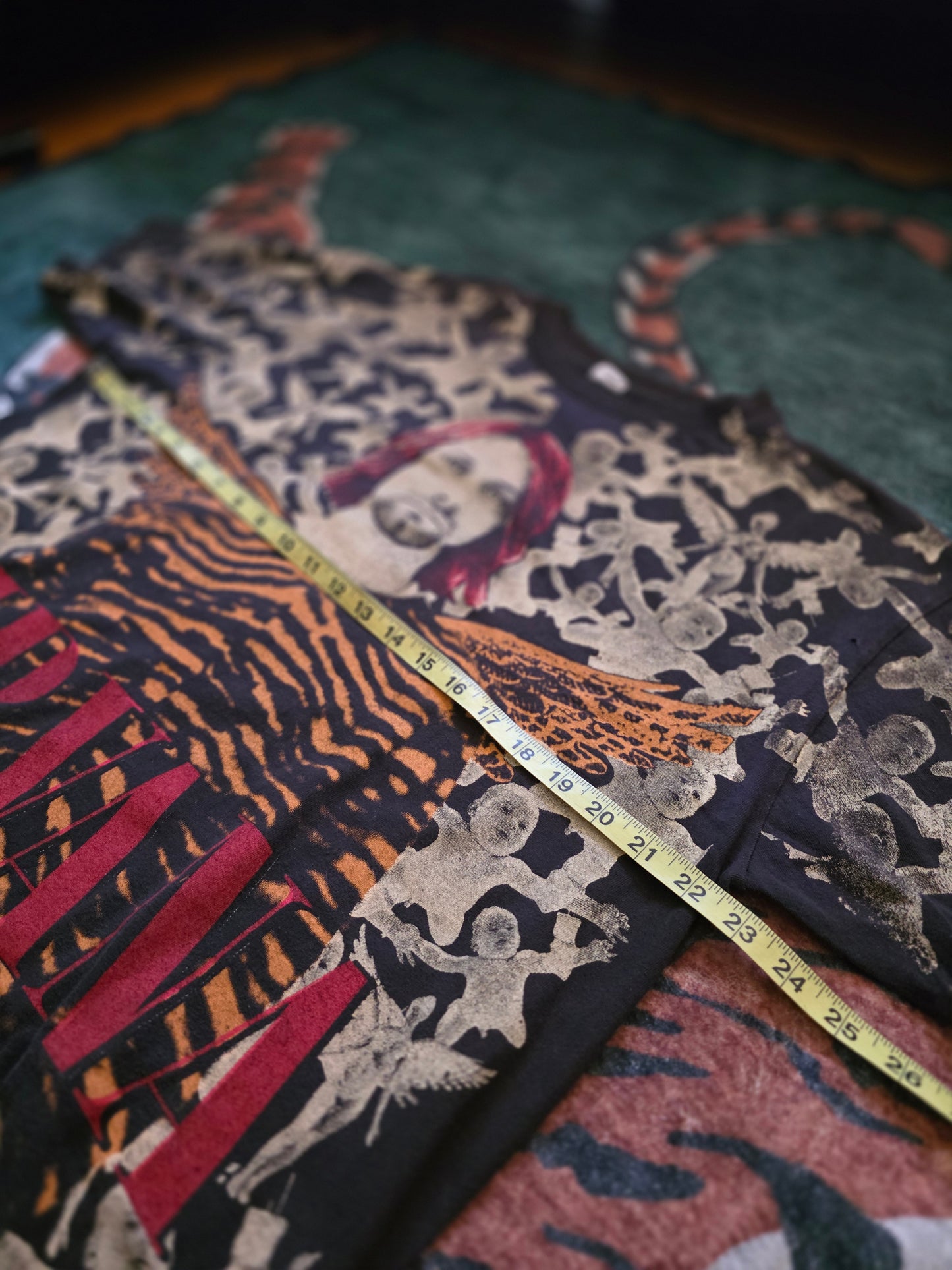 Nirvana Overprint Tshirt XL