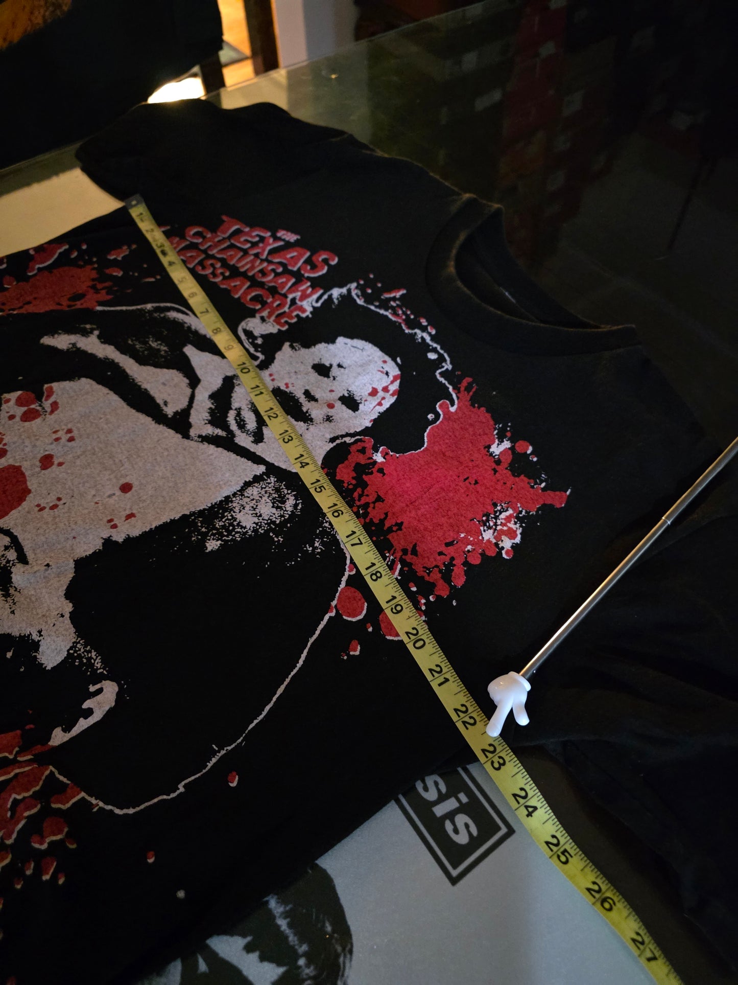 Texas Chainsaw Massacre Double-sided Print Vintage-Style Movie Tee Tshirt XL