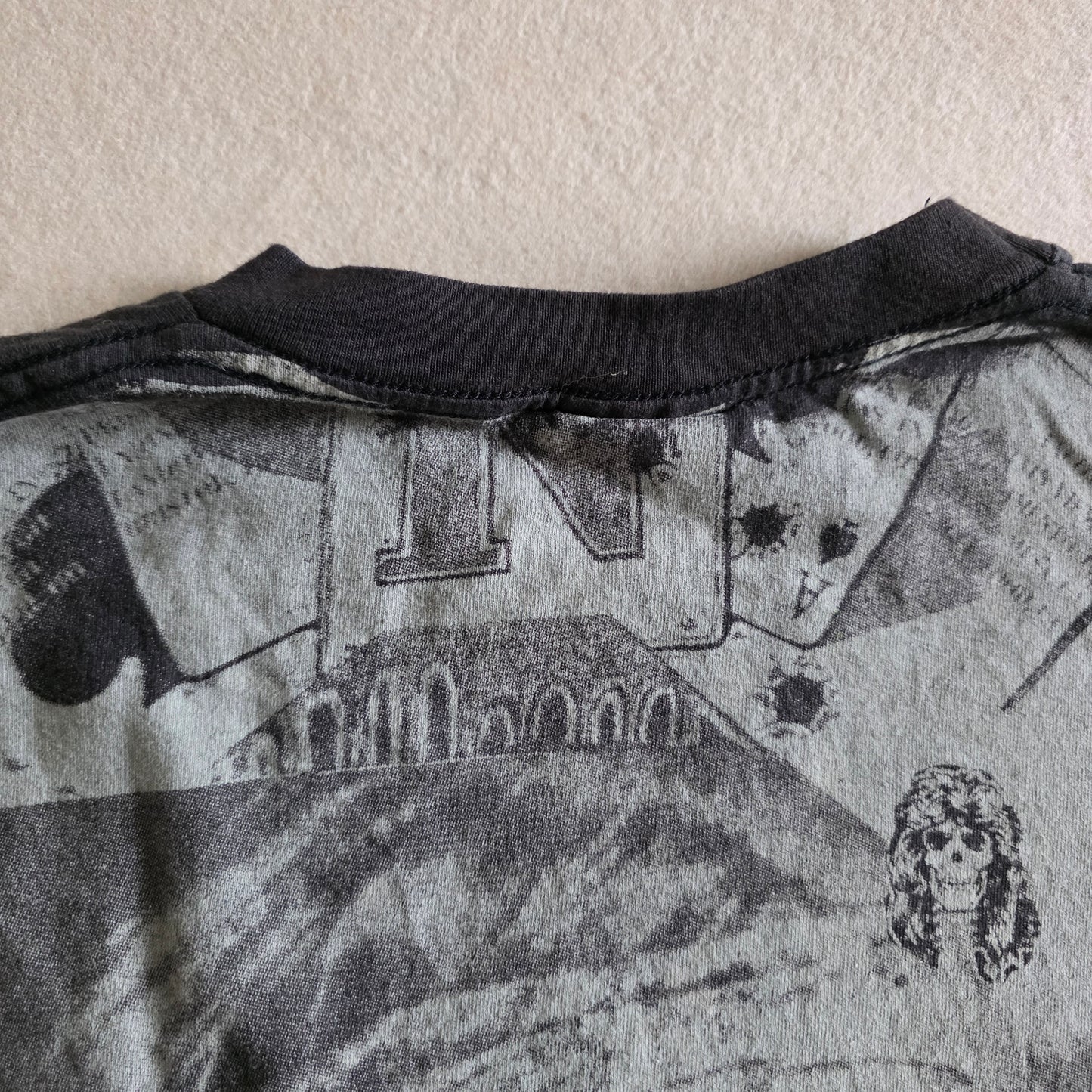 Guns N Roses GNR Overprint All Over Print Graphic Tee Tshirt XL