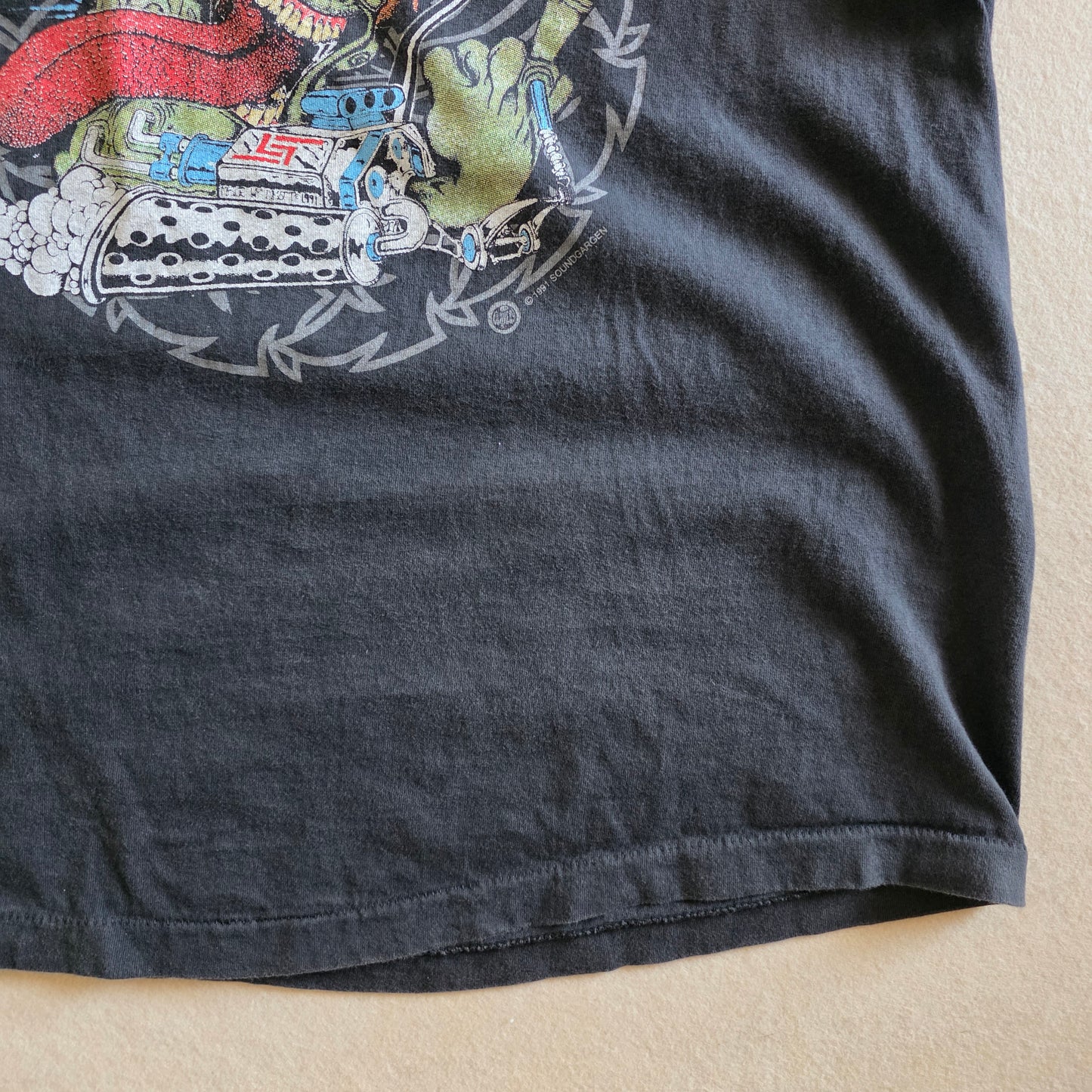 Soundgarden Badmotorfinger 1991 Tour Print Tshirt Faded Black Large