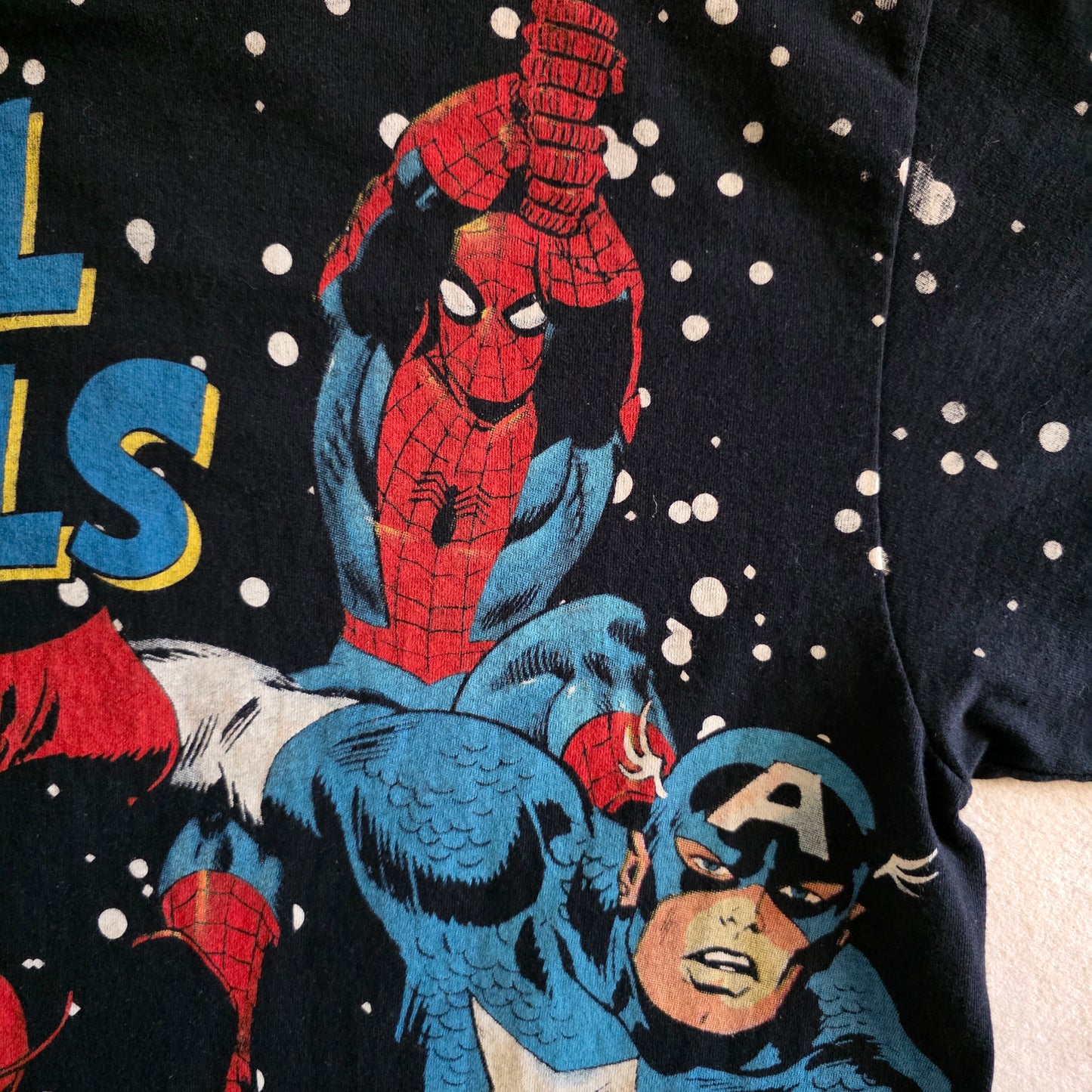 Classic Marvel Avengers Overprint All Over Print TShirt Tee Large