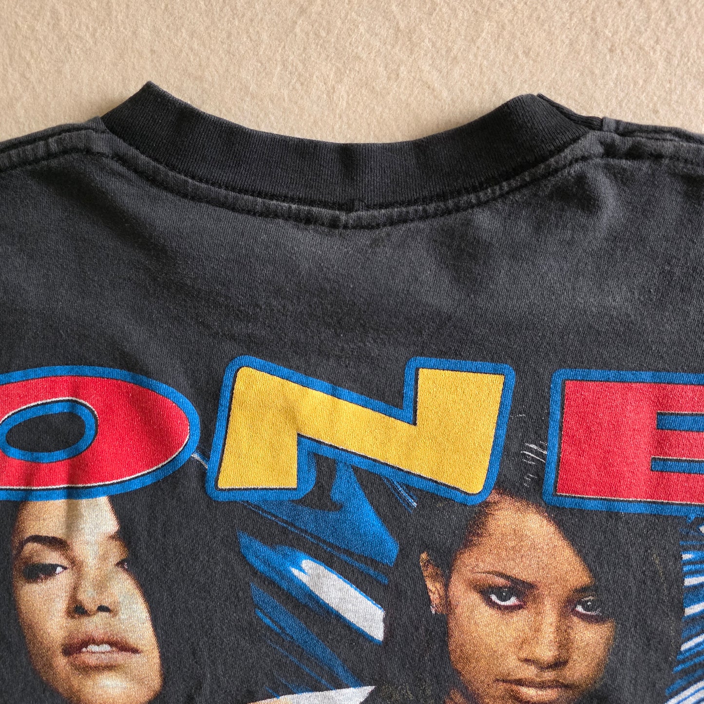 Aaliyah Memorial One In Million Graphic Tee Tshirt Faded Black XL