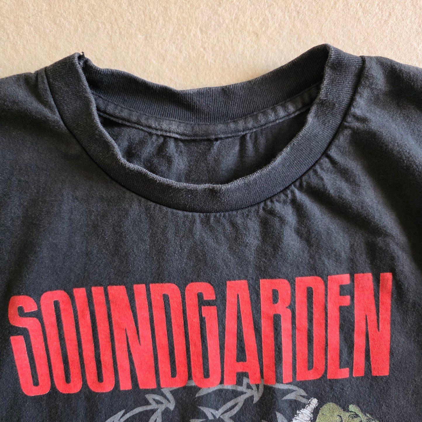 Soundgarden Badmotorfinger 1991 Tour Print Tshirt Faded Black Large
